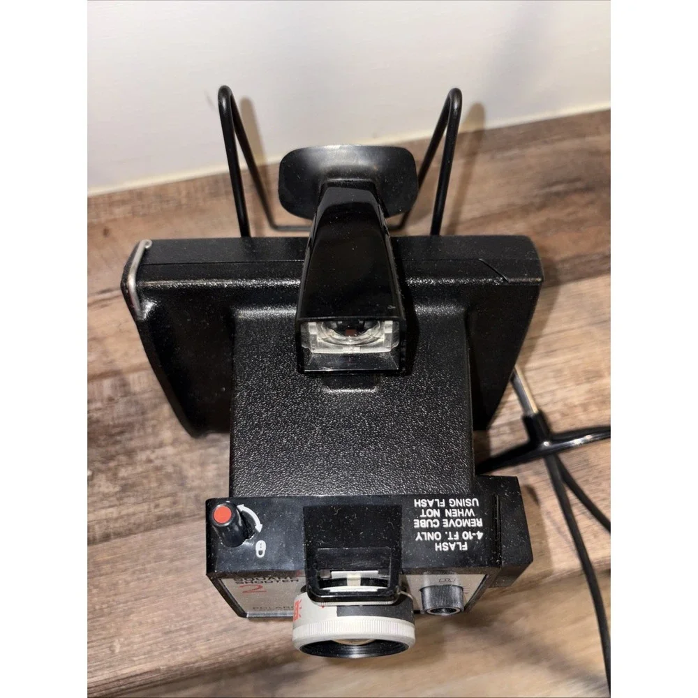 1970s Polaroid Square Shooter 2 Instant Film Land Camera with Box -Untested
